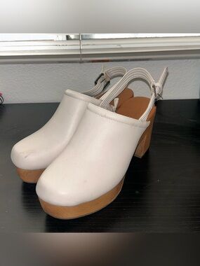 White clog heels
